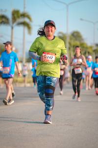 BIB: 242
                            <button type="button" onclick="openModal(3257925)" class="btn btn-primary btn-sm float-right btn-popup" data-toggle="modal" data-target=".modal-high-quality">
                        <i class="fas fa-shopping-cart"></i> Add to Cart
                    </button>
                                            <button type="button" onclick="isThisMe(3257925, true)" class="btn btn-success btn-sm float-right btn-popup btn-isme hidden" data-toggle="tooltip" data-placement="bottom" title="นี่คือรูปของคุณใช่ไหม คลิกที่นี่เพื่อเอาเข้าอัลบั้ม">
                        <i class="fas fa-plus"></i> Add to album
                    </button>
                    <button type="button" onclick="isThisMe(3257925, false)" class="btn btn-warning btn-sm float-right btn-popup btn-isnotme hidden">
                        <i class="fas fa-ban"></i> Remove from album
                    </button>